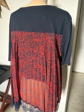 Clu Navy Top with Red Printed Back and Lace Trim